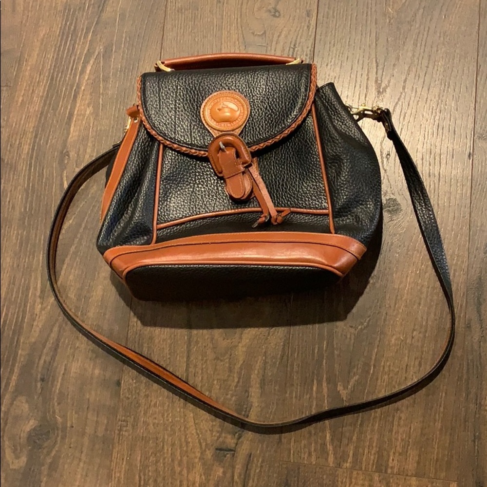 Vintage Dooney & Bourke bag in two-tone leather